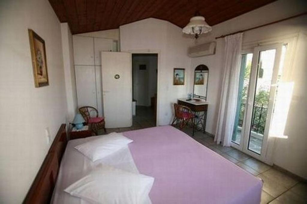 Meltemi Aparthotel Batsíon Rum bild